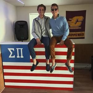 Meet your Posher, Nick